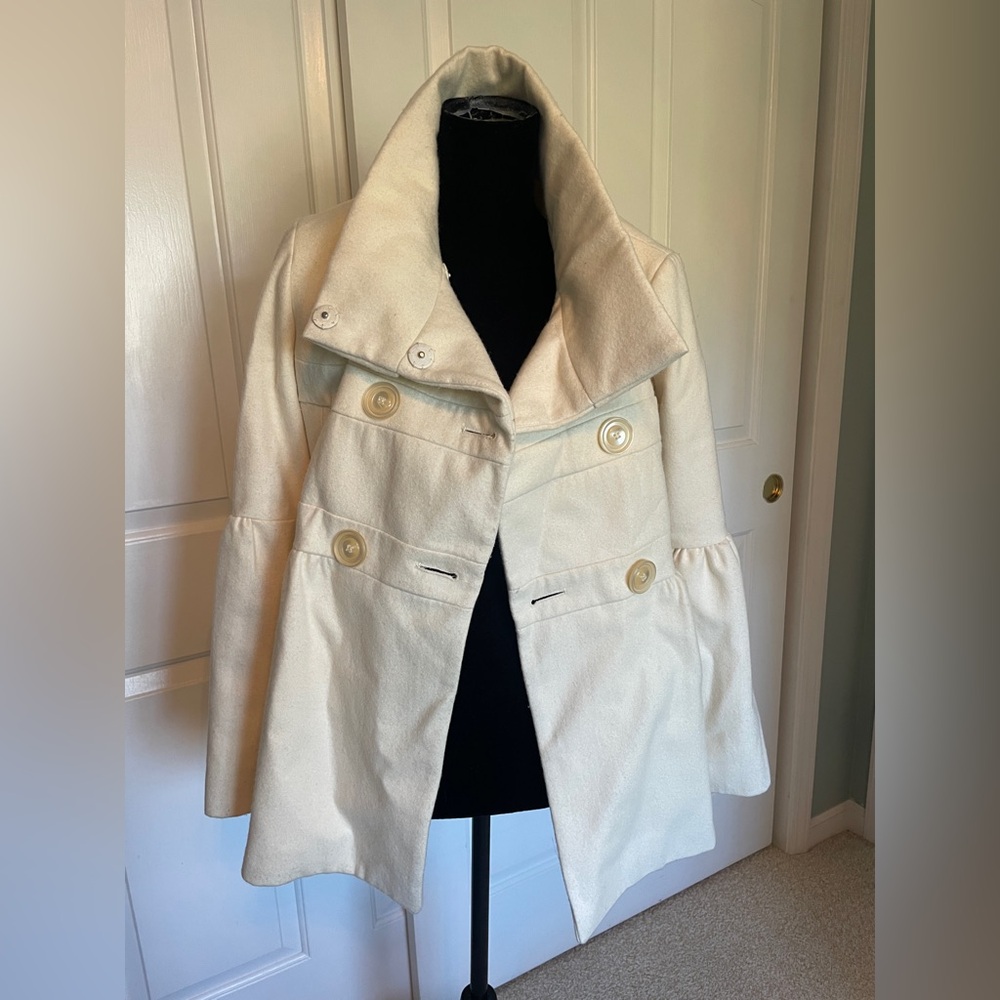 1 Madison Ivory Double Breasted Coat - Medium - Picture 2 of 12